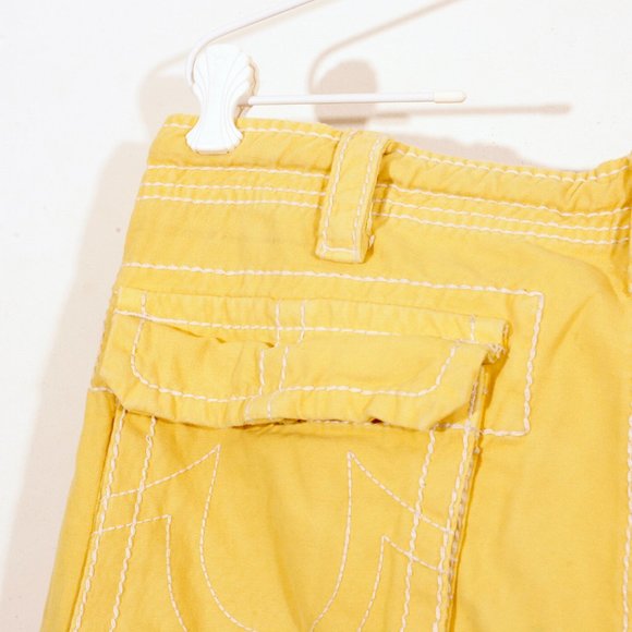 True Religion Mens Issac Cargo Bright Yellow Shorts Cut Off Drawstring Cotton 33 - Picture 14 of 15